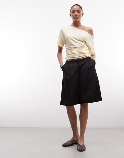 Monki Monki tailored shorts in black