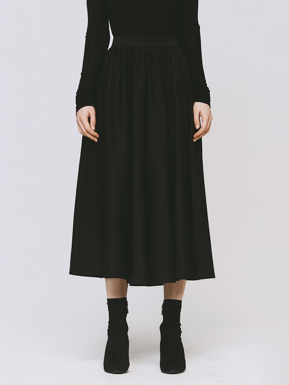 MONOPHOBIA Shirring Flared Midi Skirt [Black]