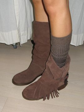 MOODNIGHT 4-way Foldable Detachable Fringe Suede Boots [Beige/Dark-Brown/Black]