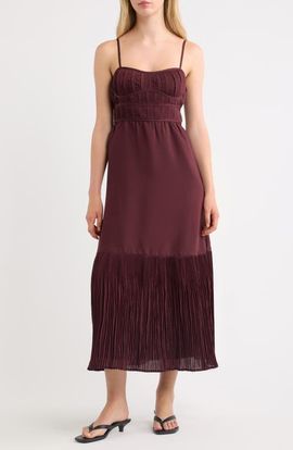 MOON RIVER MOON RIVER Pleated Sleeveless Maxi Dress