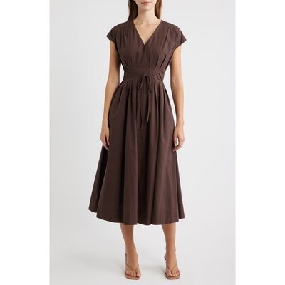 MOON RIVER MOON RIVER Pleated V-Neck Midi Dress