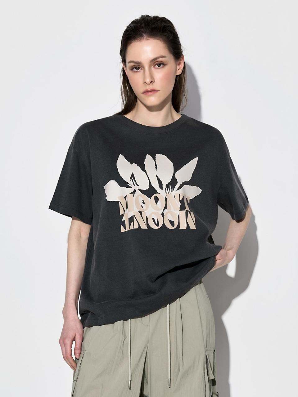 MOONT Floral Loose-fit T-shirt
