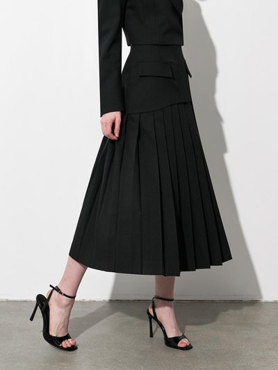 MOONT Layered Pleated Unbalanced Long Skirt