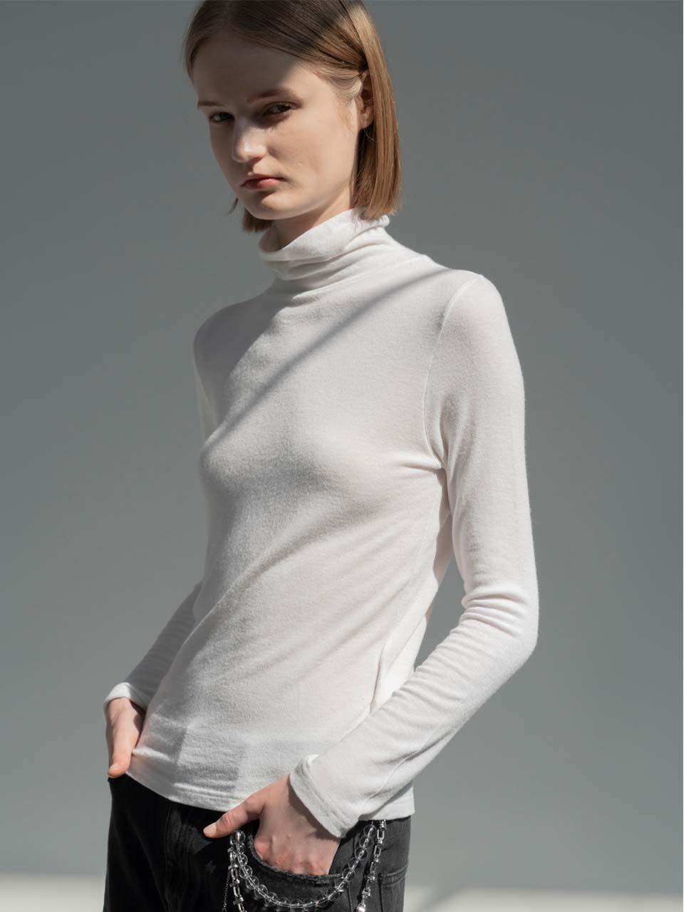 MORCEAU PAR MORCEAU Ecovero Wool Turtleneck Oversized T-shirt [Beige]