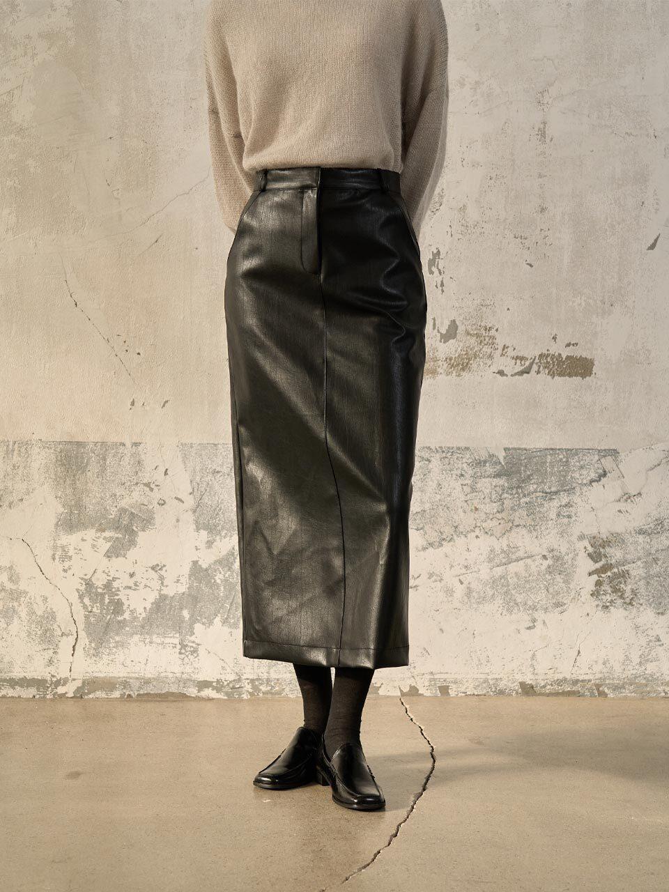 MORCEAU PAR MORCEAU Leather H-line Maxi Slit Skirt [BLACK]