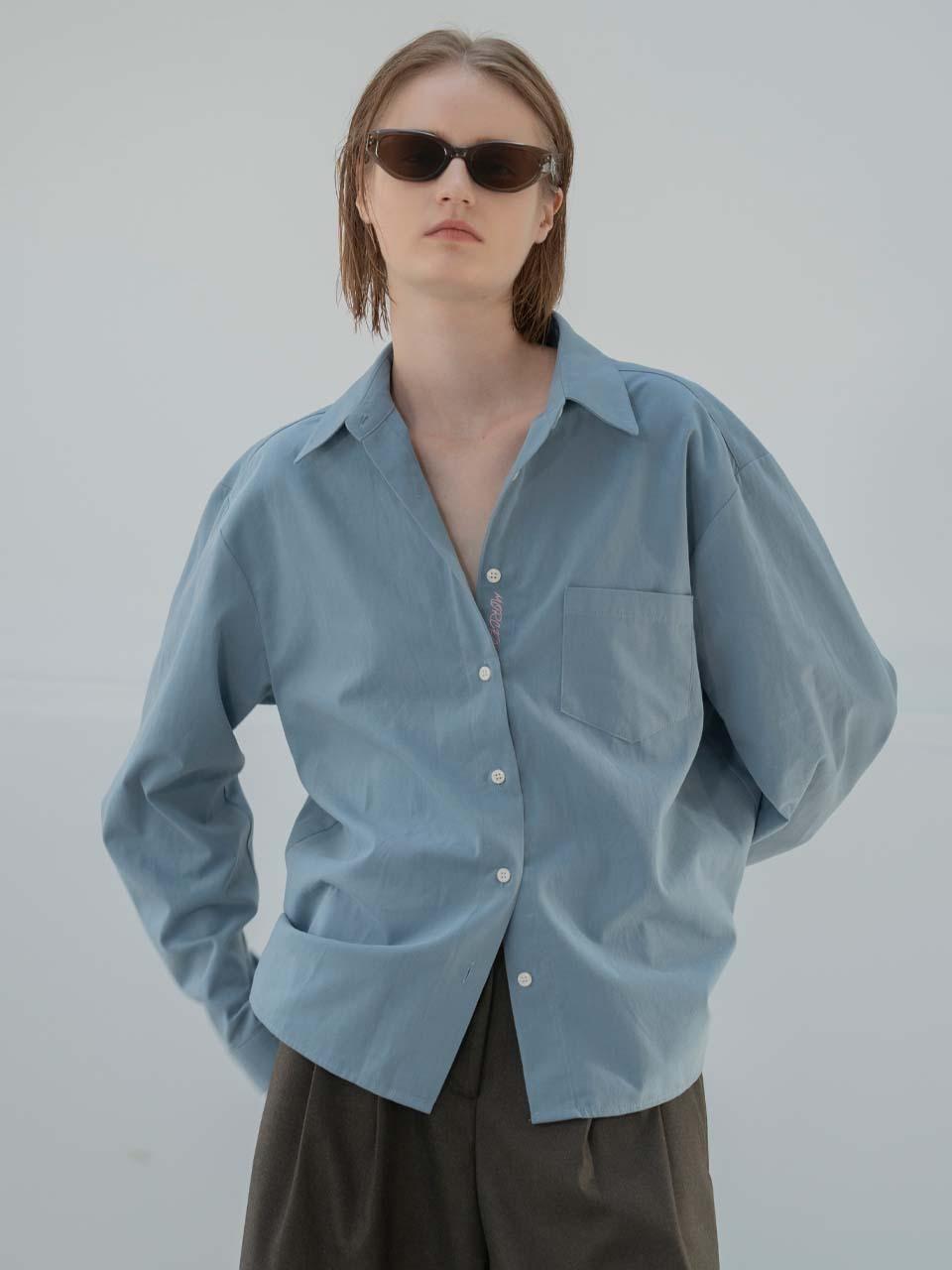 MORCEAU PAR MORCEAU Logo Point Oversized Cotton Shirt [Dark Blue]