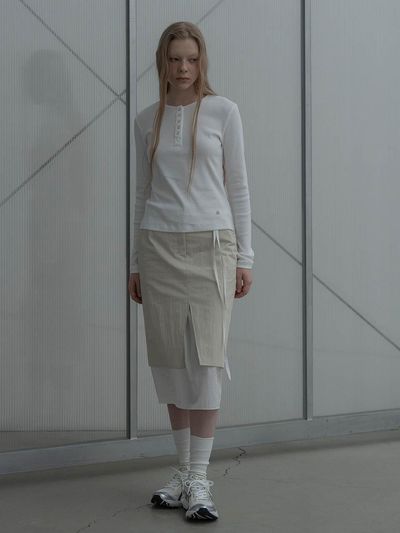 MORCEAU PAR MORCEAU Ribbed Cotton Blend Henley Neck T-Shirt [WHITE]