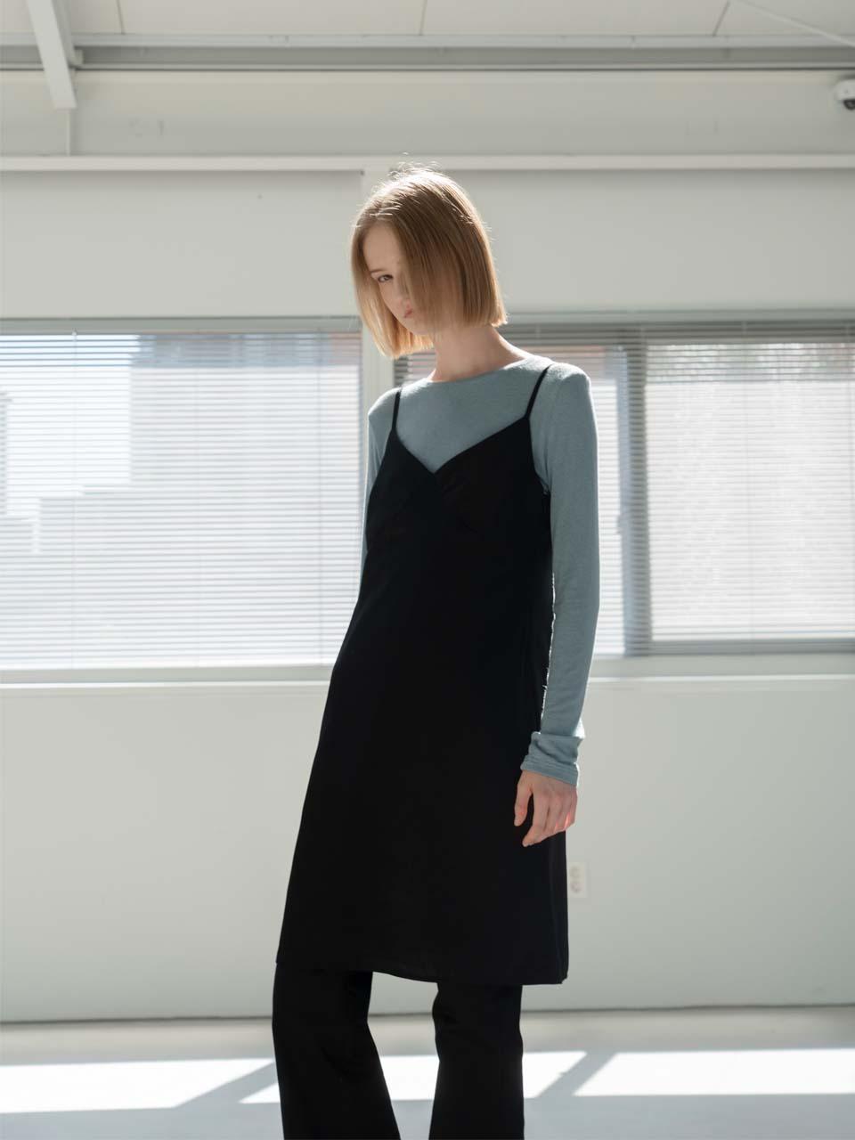 MORCEAU PAR MORCEAU Satin Layered Mid-Length Slim Dress [BLACK]
