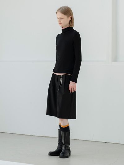 MORCEAU PAR MORCEAU Tow-tuck Bermuda pants_BLACK