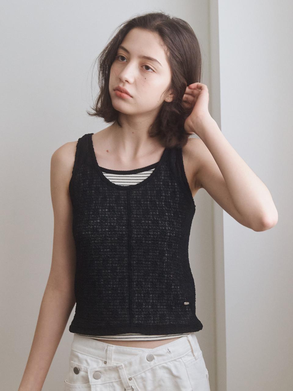 more jude Hole Sleeveless 2 Color