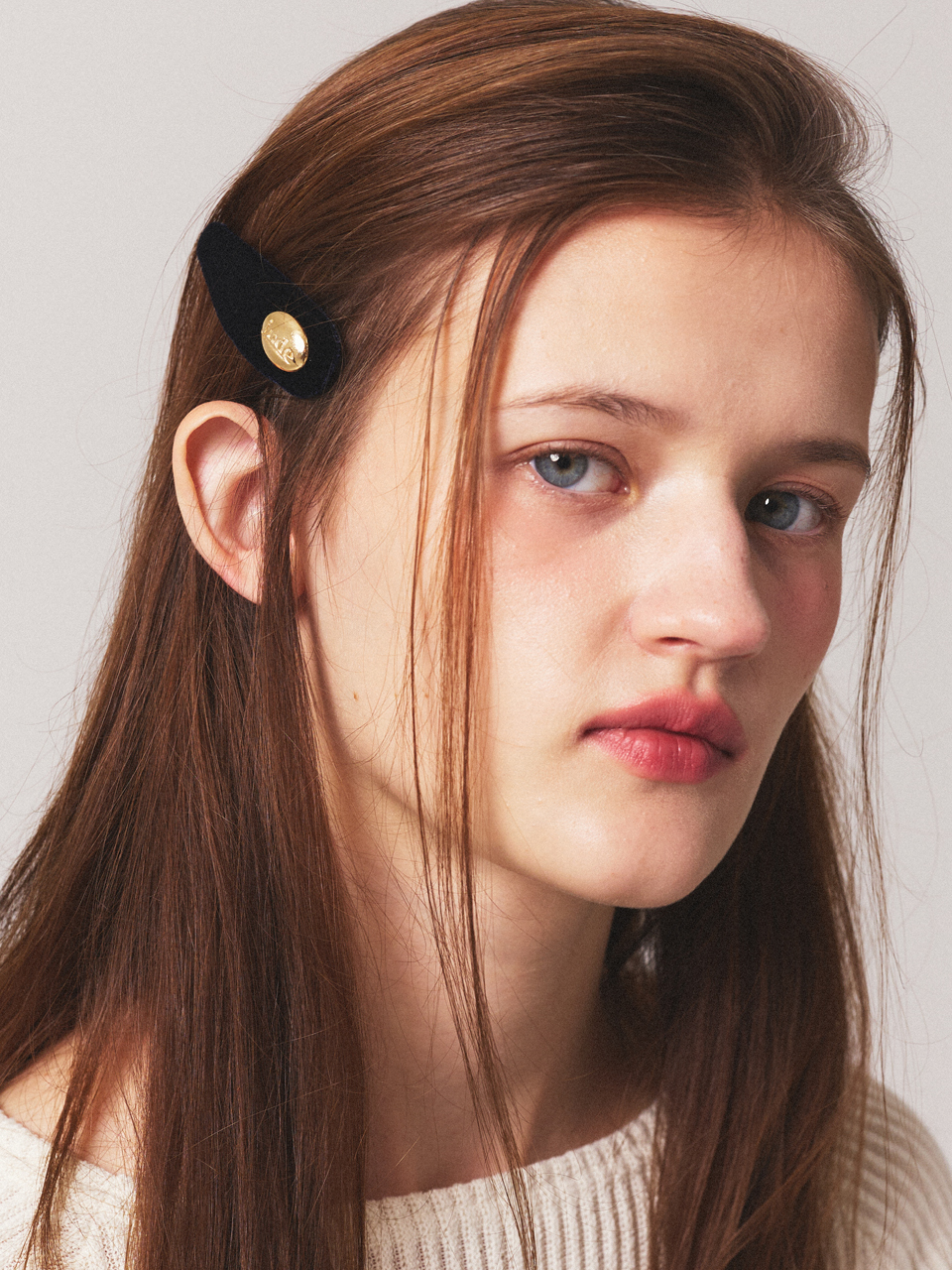 more jude Jude Logo Half Hairpin