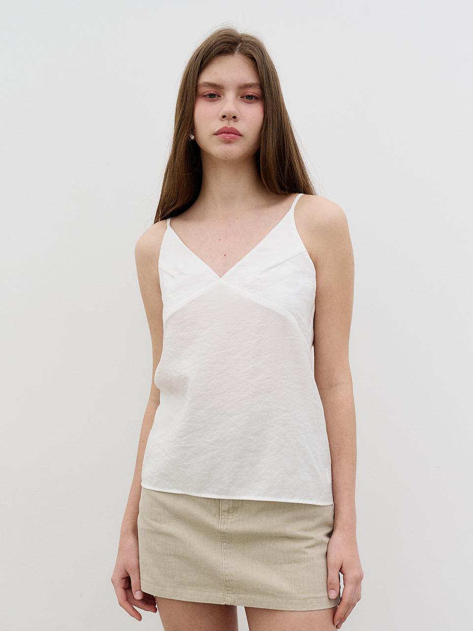 MORELIKEIT Minimal V-neck Sleeveless Blouse [White]