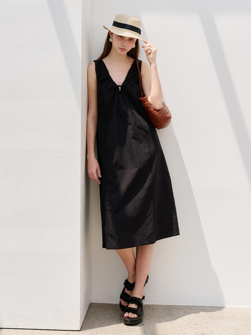 MORELIKEIT Two-way Shirred Sleeveless Dress [Black]
