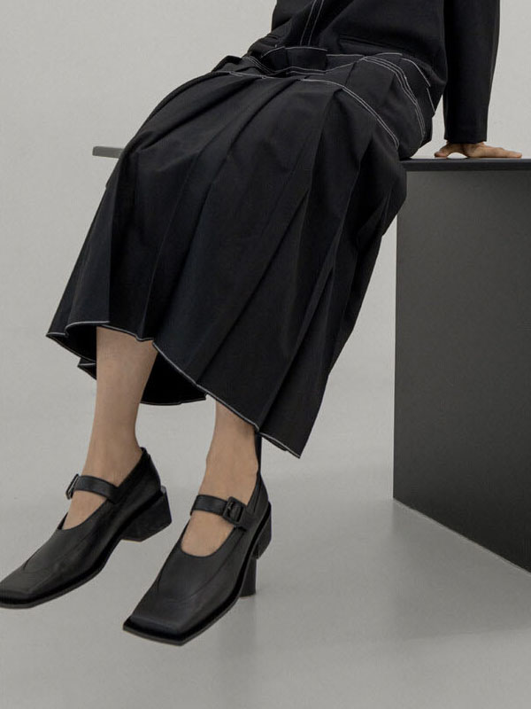 MOSTRICH Moon C Loafers - Black