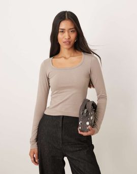 Motel Motel Janana long sleeve scoop top in moon rock-Neutral