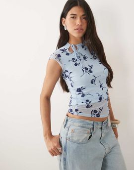 Motel Motel Jiwon tie neck flocked top in leafy blue