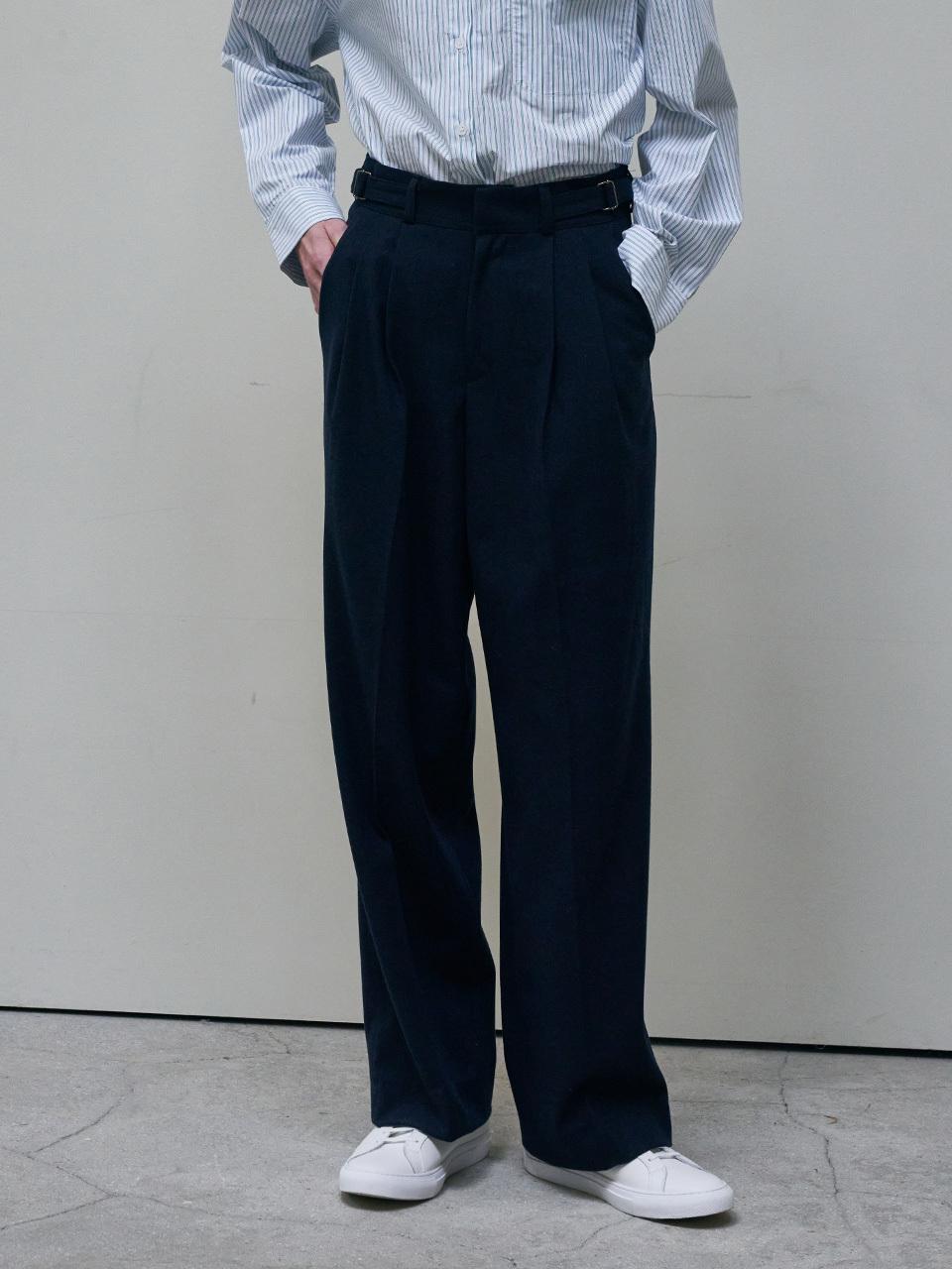 MOTT Winter Buckle Casual Pants - Navy