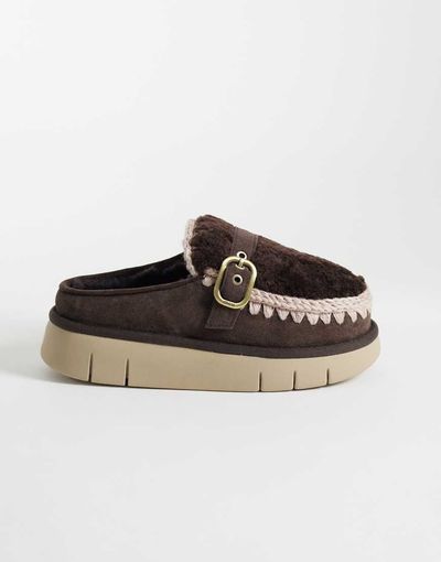 MOU Mou suede Bounce clogs in mocha-Brown