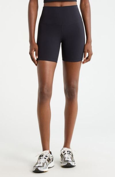 MPG MPG Ribbed Shorts