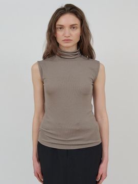 MUARMUS Roll-neck Sleeveless T-Shirt [Brown]