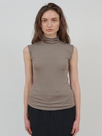 MUARMUS Roll-neck Sleeveless T-Shirt [Brown]