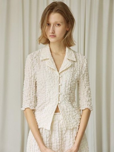 mu:arvo Cloud-Like Texture Blouse [Cream]