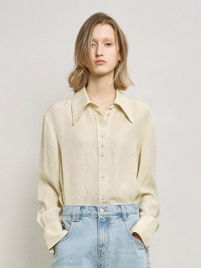 mu:arvo Crinkle Gloss Blouse [Yellow Beige]