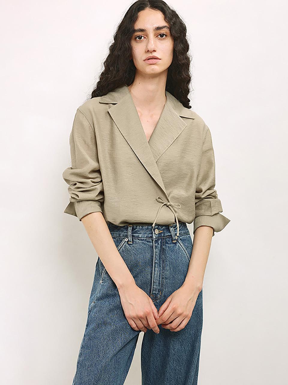 mu:arvo Relaxed Fit Bow Blouse [Khaki Beige]