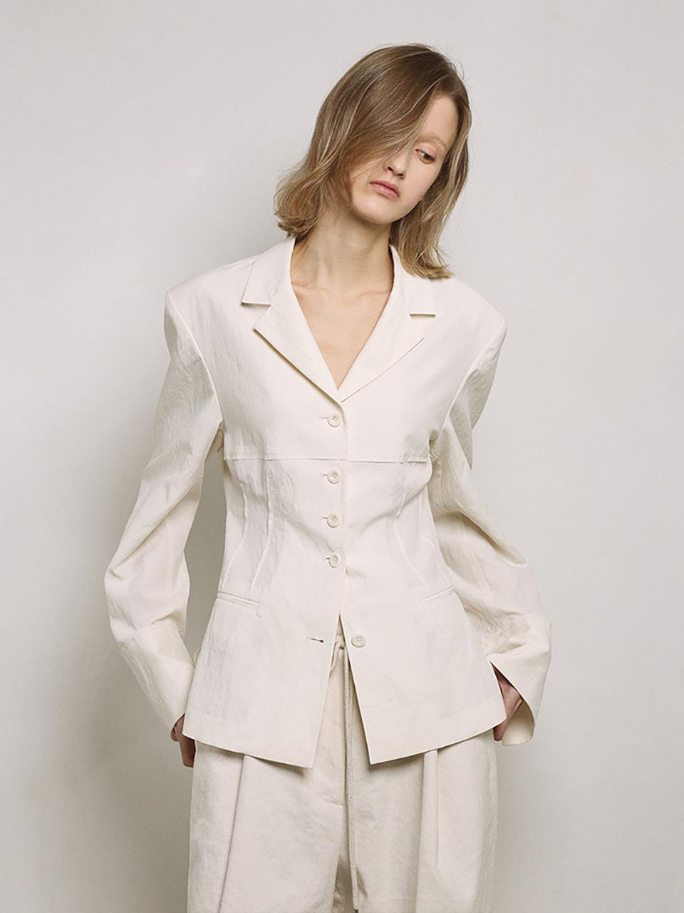 mu:arvo Wearable Summer Blazer [Ivory]