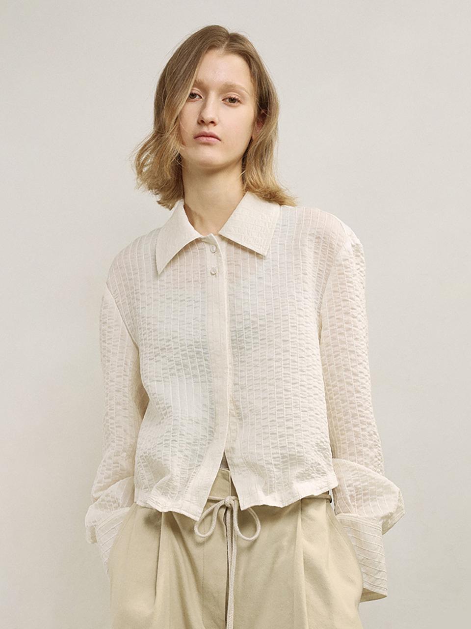 mu:arvo Wire Detail Semi-Sheer Blouse [Cream]