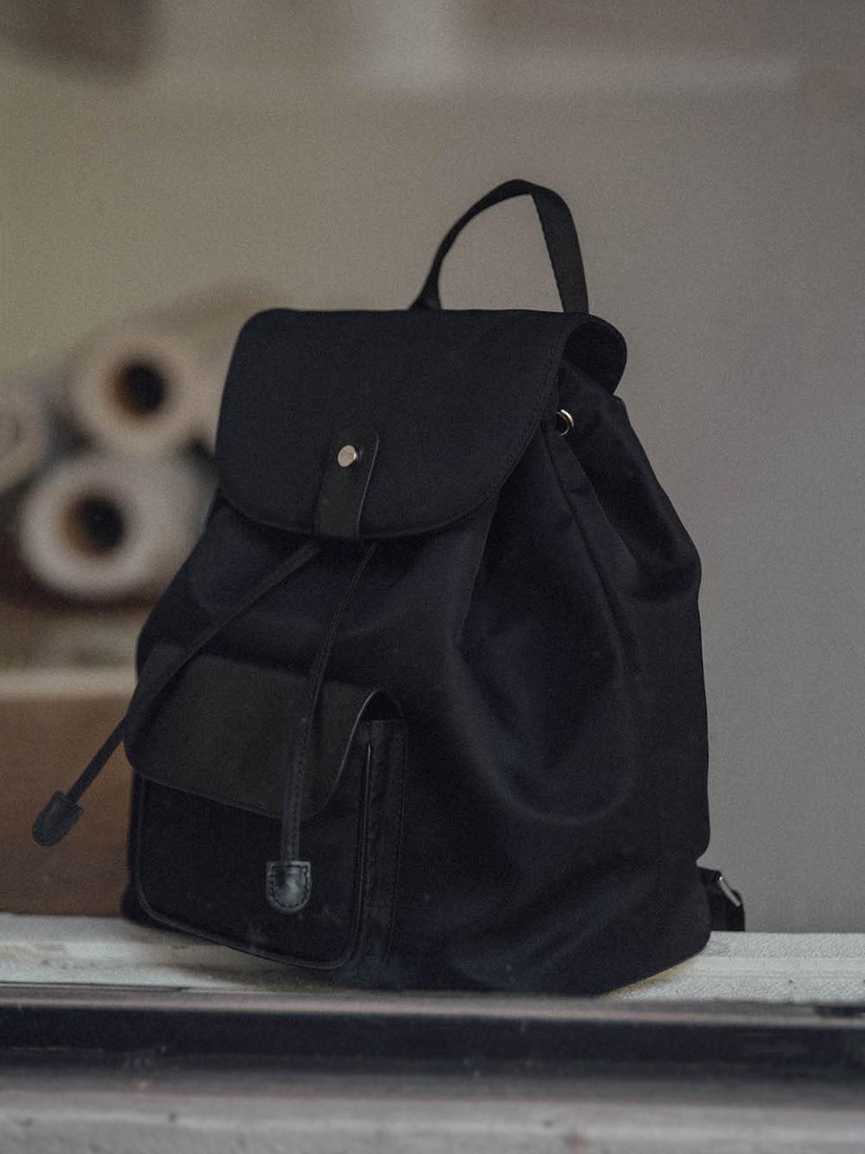 mucu and ebony Assezde Backpack [Black]