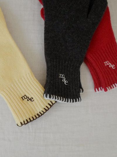 mucu and ebony Knitty Wool Gloves [4 colors]