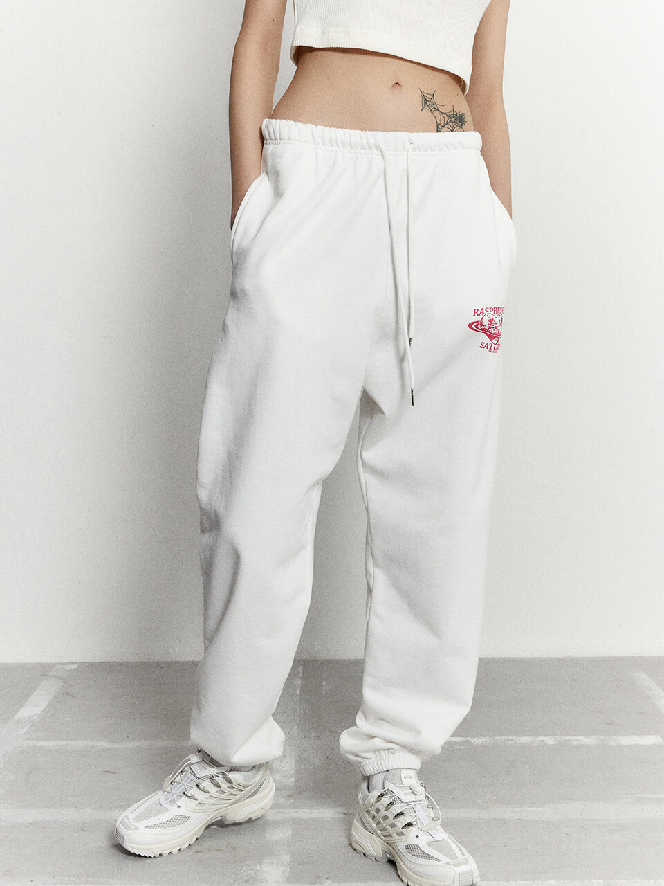 MUDIDI Raspberry Jogger Pants 001 (White)