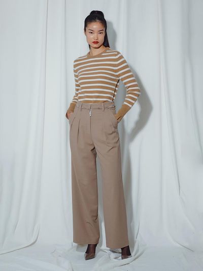 MUNN BEIGE STRIPE SLEEVE SLIT KNIT LONG SLEEVE