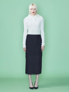 MUNN HAIRY H-LINE SIDE SLIT MIDI SKIRT