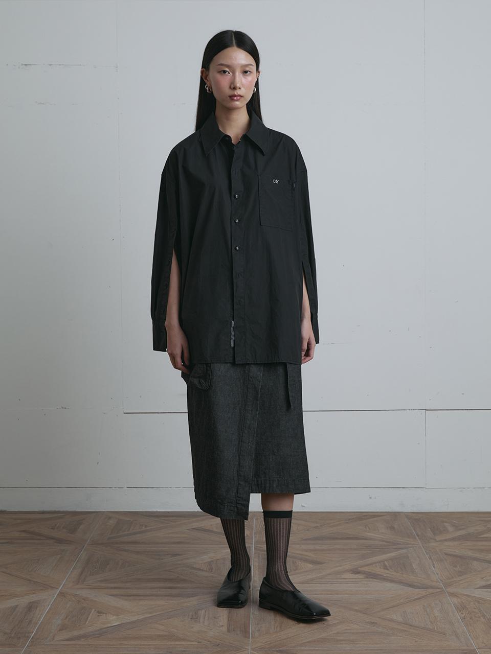 MUNN Multi Placket Logo Cotton Shirt [Black]