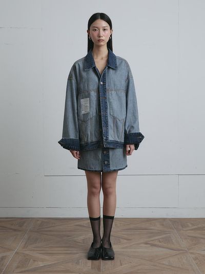 MUNN Reversed Contrast Button Up Denim Midi Skirt [Blue]