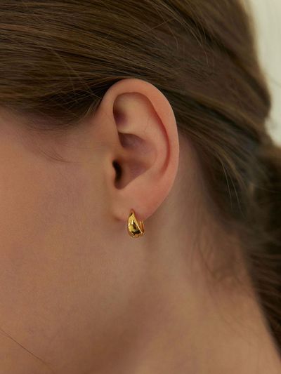 murmur 925 Silver Mini Cone Mid Hoop Earrings