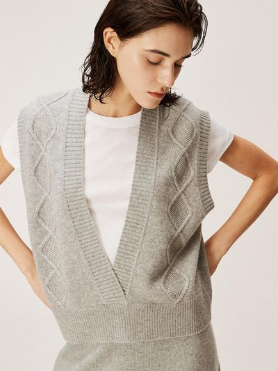 murray allan [Cashmere Class] Cable V-neck wrap vest (Cloud)