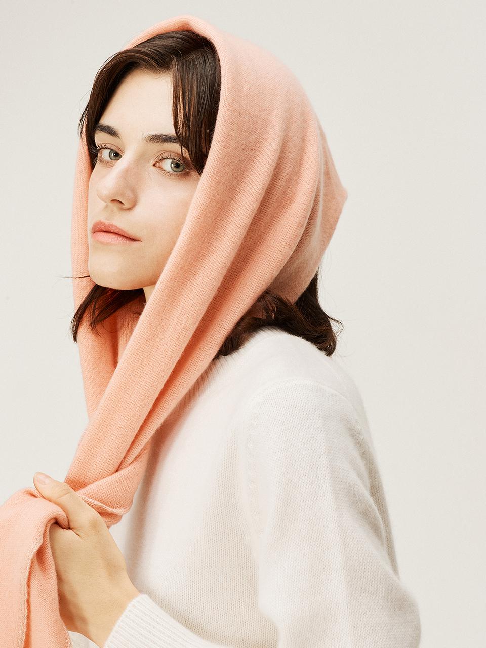 murray allan [Murray Allan] Lurex point shawl Pink