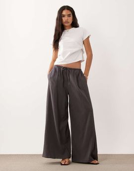 Muse Assembly Muse Assembly Fern wide leg pants in gray - part of a set