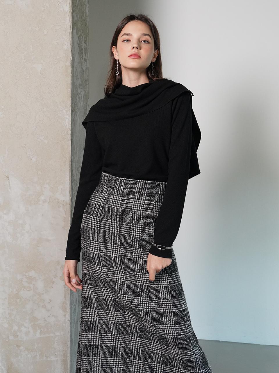 MUSE BY ROSE High-neck Layered Scarf Top [BLACK]