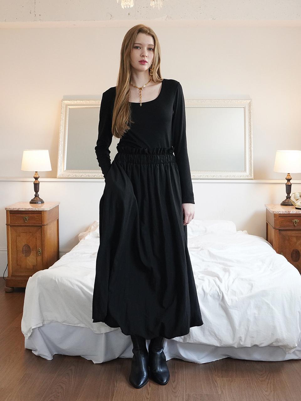 MUSE BY ROSE RENELLE Balloon Long Skirt (BLACK)