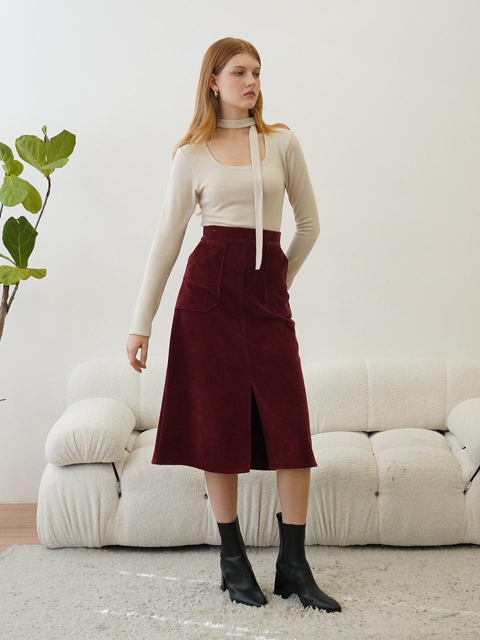 MUSE BY ROSE Velvet Textured Semi A-line Stretch Skirt [DEEP RED]