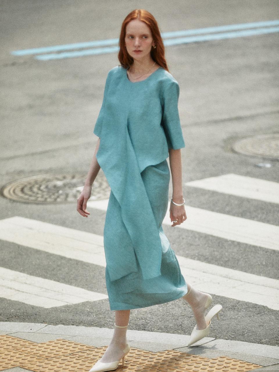 MUSEE LETE ROBE Drape Linen Dress