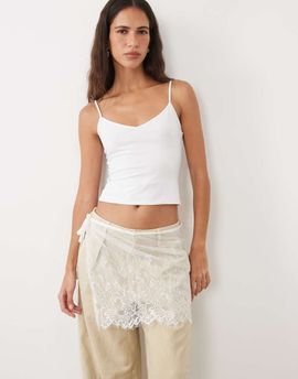 My Accessories My Accessories tie side skirt belt in scalloped white lace