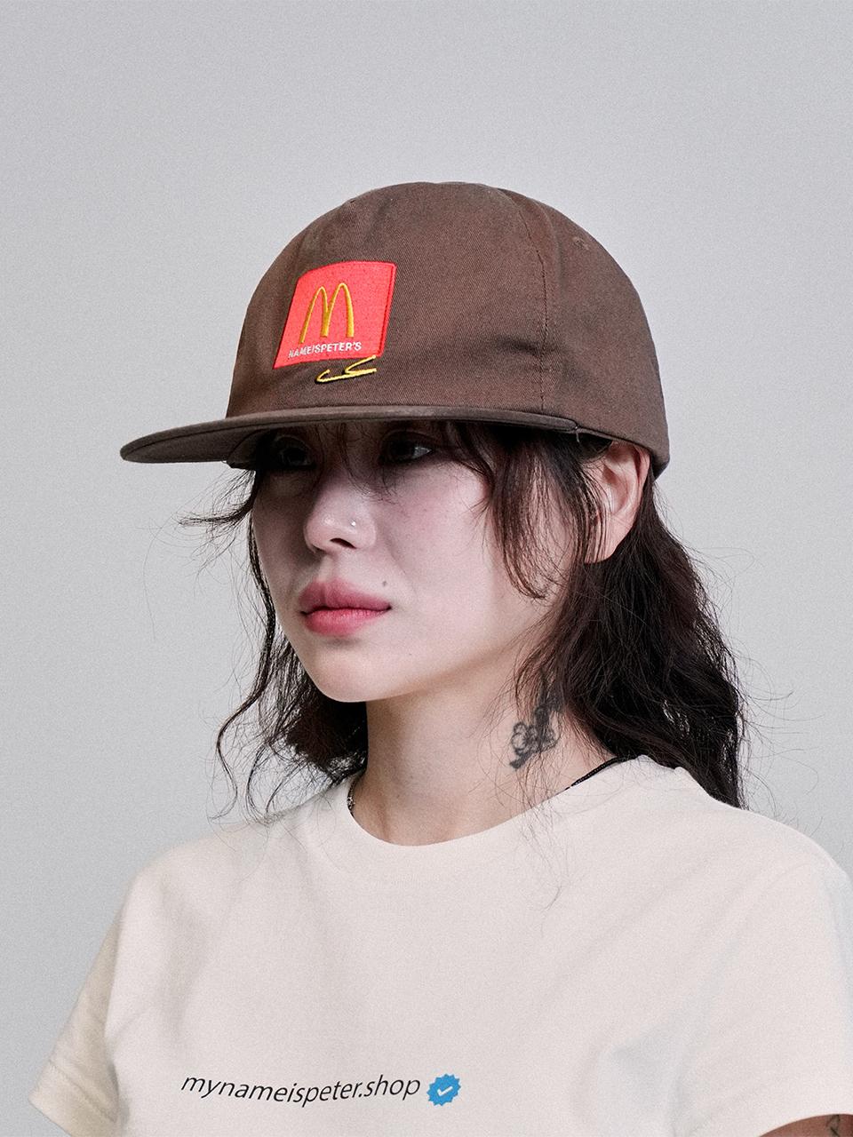MY NAME IS PETER 5-PANEL PACDONALD CAP [BROWN]