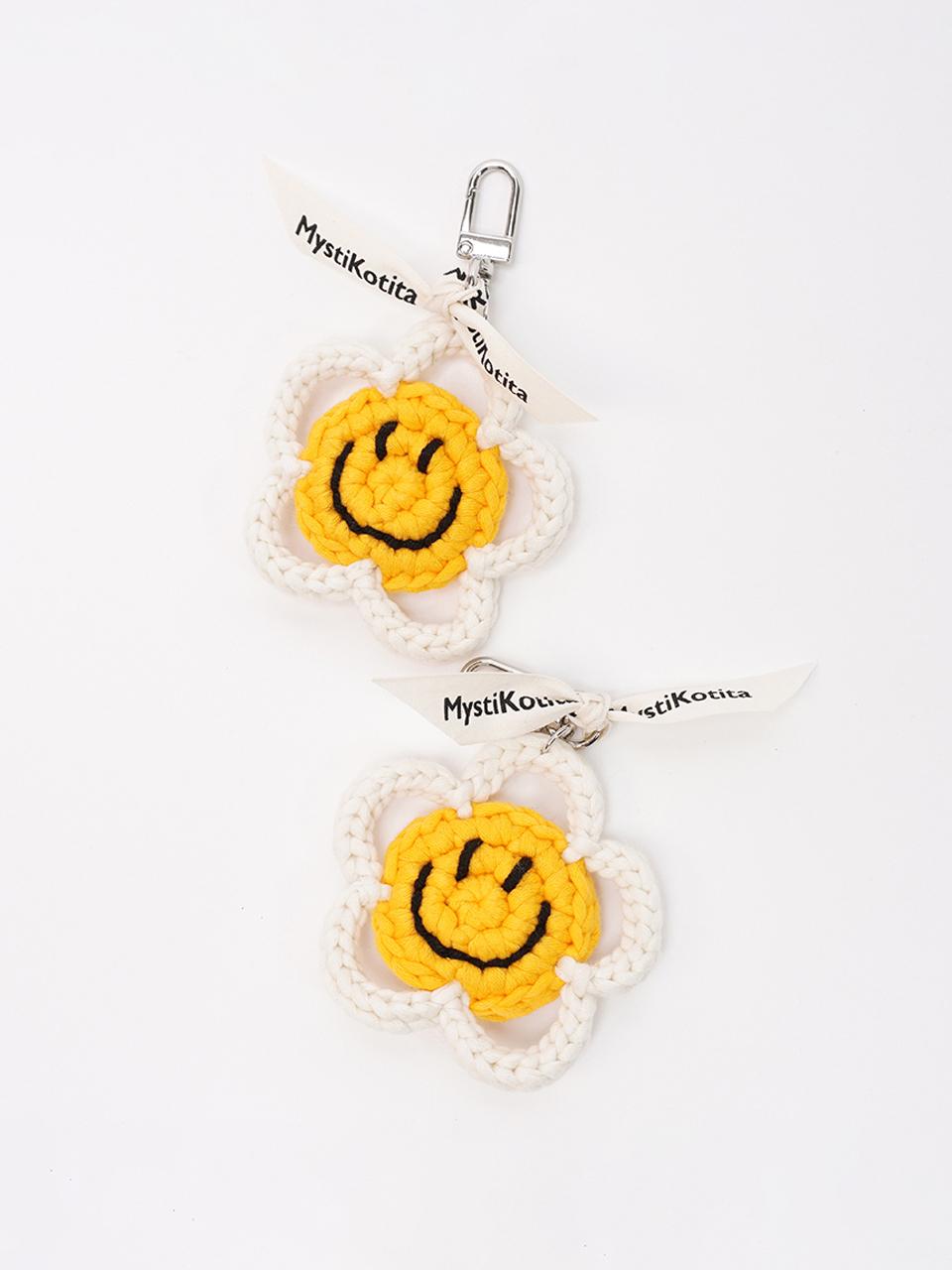 MystiKotita Mini Smile Day Keyring
