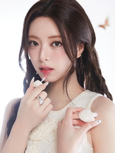 NAMING. GLOWY Heart Lip Tint