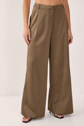 NASTY GAL NASTY GAL Satin Pleated Tailored Pants